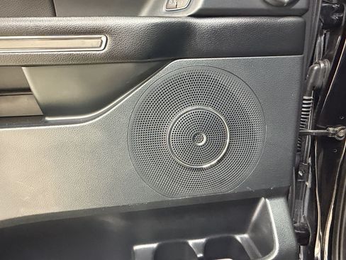 Used 2021 Ford Expedition XLT RWD image 32