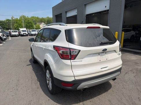 Used 2018 Ford Escape Titanium w/ Ford Safe & Smart Package AWD/4WD image 5