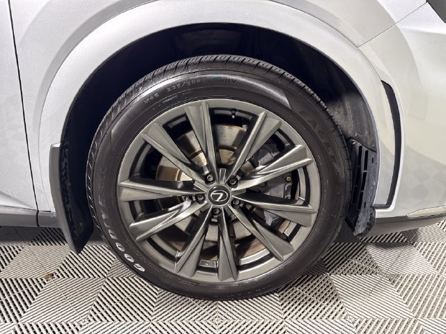 Used 2023 Lexus RX 350 F Sport w/ Accessory Package AWD/4WD image 11