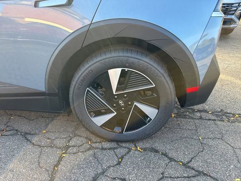 New 2025 Hyundai Ioniq 5 SEL image 11