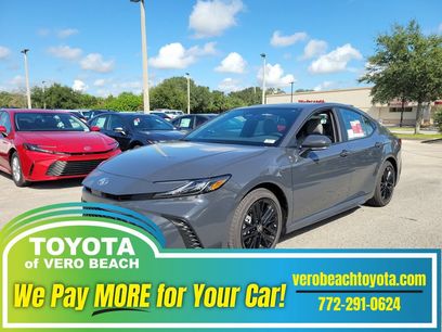 New 2026 Toyota Camry SE w/ Convenience Package