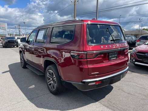 Used 2022 Jeep Wagoneer Series III w/ Convenience Group I image 3