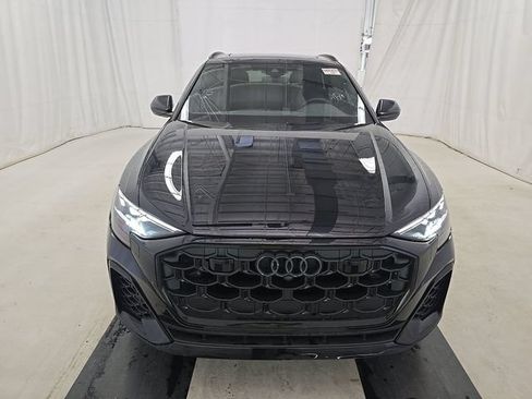 Used 2025 Audi Q8 Premium Plus w/ Premium Plus Package AWD/4WD image 2