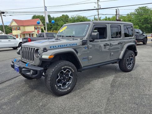 Used 2023 Jeep Wrangler Unlimited Rubicon 4xe w/ Steel Bumper Group AWD/4WD image 3
