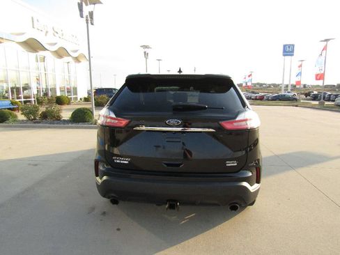 Used 2020 Ford Edge SEL w/ Convenience Package image 6