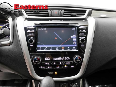 Used 2018 Nissan Murano S w/ Cargo Package AWD/4WD image 12