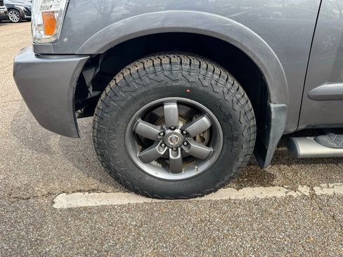 Used 2013 Nissan Titan PRO-4X w/ Pro-4x Luxury Pkg image 8