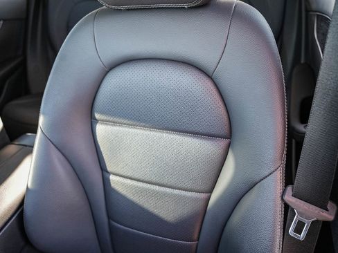 Certified 2022 Mercedes-Benz GLC 300 4MATIC image 24