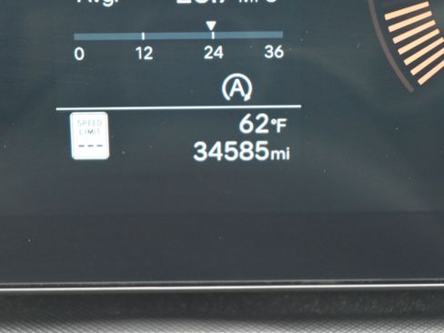 Used 2024 Hyundai Santa Fe SEL image 22