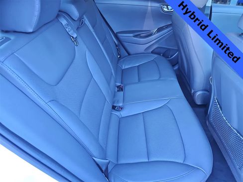 Used 2020 Hyundai Ioniq Limited image 17