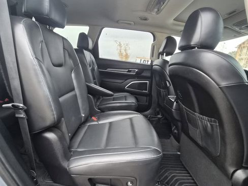 Used 2020 Kia Telluride S image 20