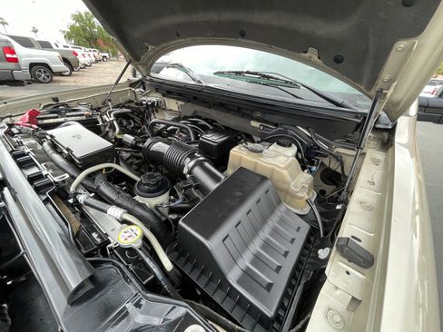Used 2010 Ford F150 XLT AWD/4WD image 30