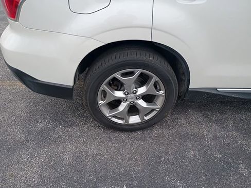 Used 2015 Subaru Forester 2.5i Touring AWD/4WD image 13