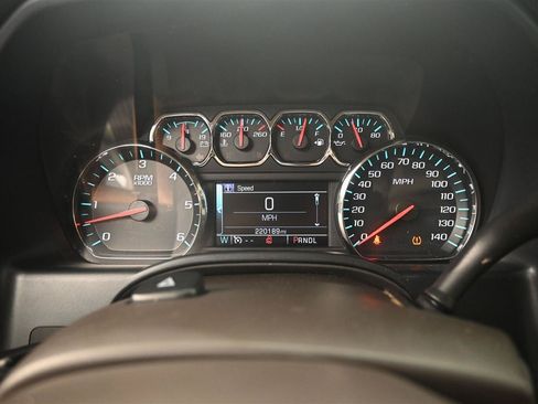Used 2017 GMC Sierra 1500 SLE w/ SLE Value Package AWD/4WD image 13