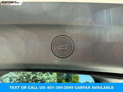 Used 2024 Tesla Model Y Long Range AWD/4WD image 30