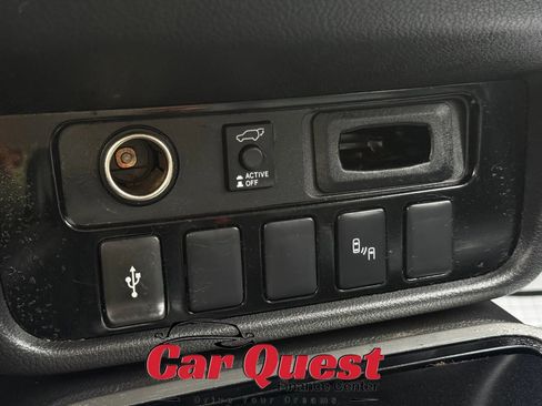 Used 2019 Mitsubishi Outlander SEL AWD/4WD image 25