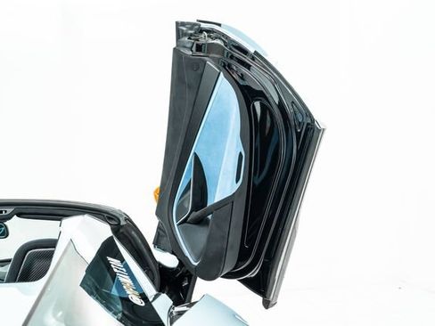 Used 2022 McLaren 765LT RWD image 42