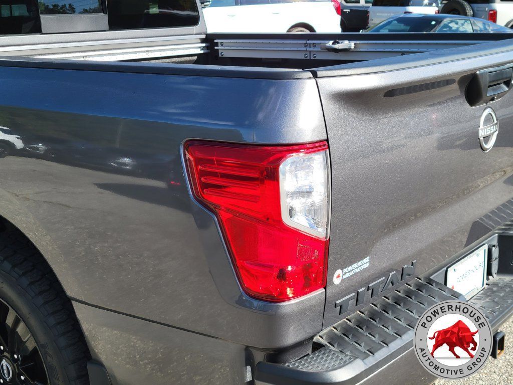 Used 2024 Nissan Titan SV w/ SV Convenience Package RWD image 13