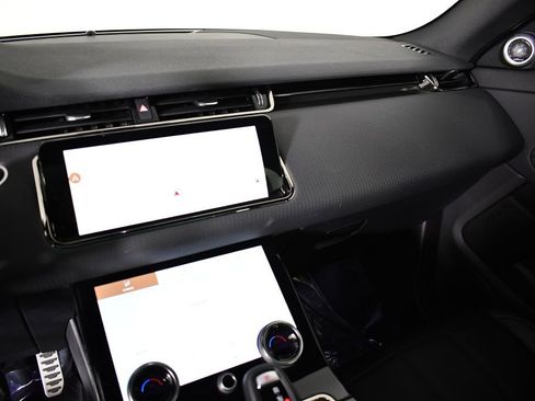 Used 2023 Land Rover Range Rover Evoque R-Dynamic S image 31