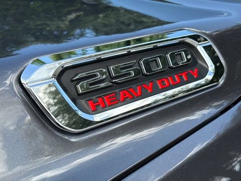 Used 2020 RAM 2500 Laramie AWD/4WD image 6