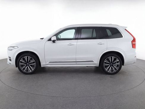 Certified 2023 Volvo XC90 T8 Plus AWD/4WD image 6