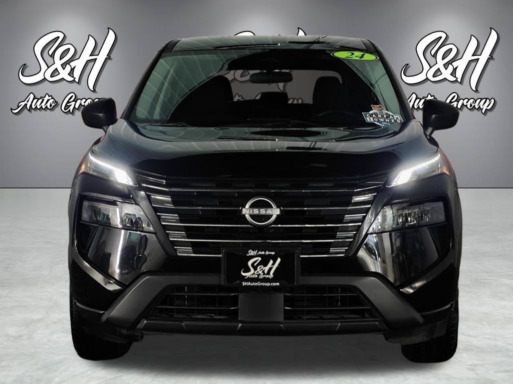 Used 2024 Nissan Rogue S AWD/4WD image 19