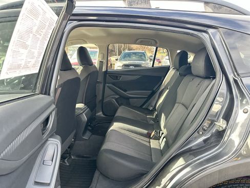 Used 2019 Subaru Crosstrek 2.0i w/ Eyesight System image 24