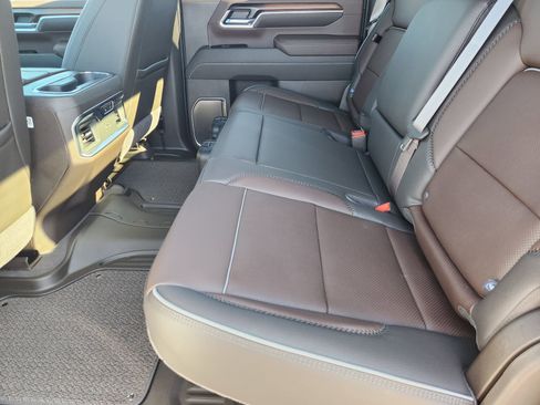 New 2026 GMC Sierra 2500 Denali w/ Denali Reserve Package image 34