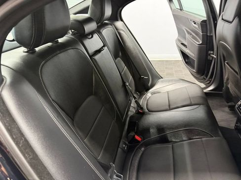 Used 2018 Jaguar XE S RWD image 46
