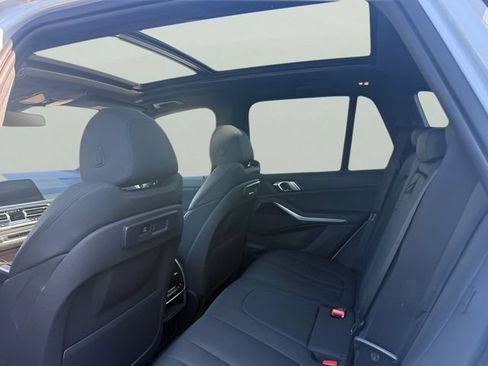Used 2020 BMW X5 xDrive40i w/ Premium Package AWD/4WD image 13