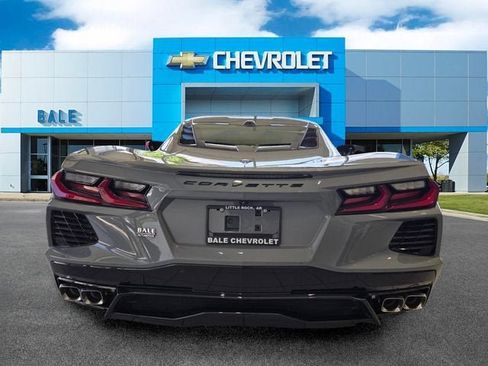 Used 2025 Chevrolet Corvette Stingray Preferred Cpe w/ Battery Protection Package RWD image 4