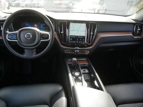 Certified 2023 Volvo XC60 B5 Plus w/ Climate Package AWD/4WD image 13