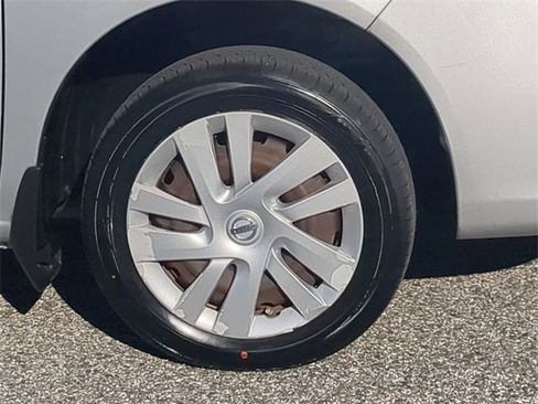 Used 2014 Nissan NV200 SV w/ Technology Package image 11