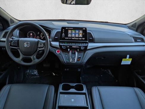 Used 2026 Honda Odyssey Sport-L image 18
