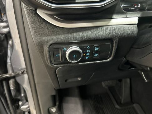Certified 2021 Ford Explorer XLT w/ Equipment Group 202A AWD/4WD image 14