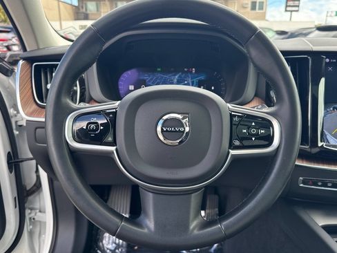 Used 2023 Volvo XC60 B5 Plus w/ Protection Package Premier AWD/4WD image 27