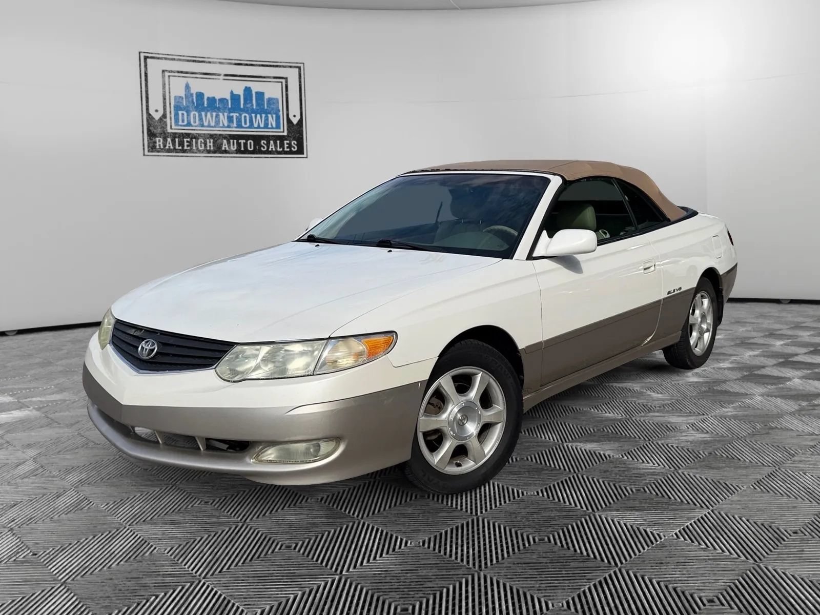 Used 2002 Toyota Solara SLE FWD image 10