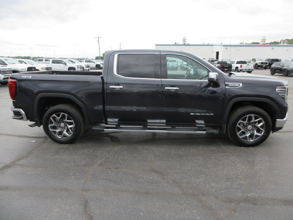 Certified 2026 GMC Sierra 1500 SLT w/ SLT Premium Package AWD/4WD image 5