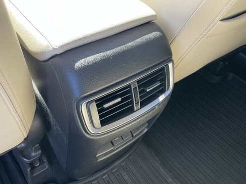 Used 2019 Honda CR-V Touring image 24