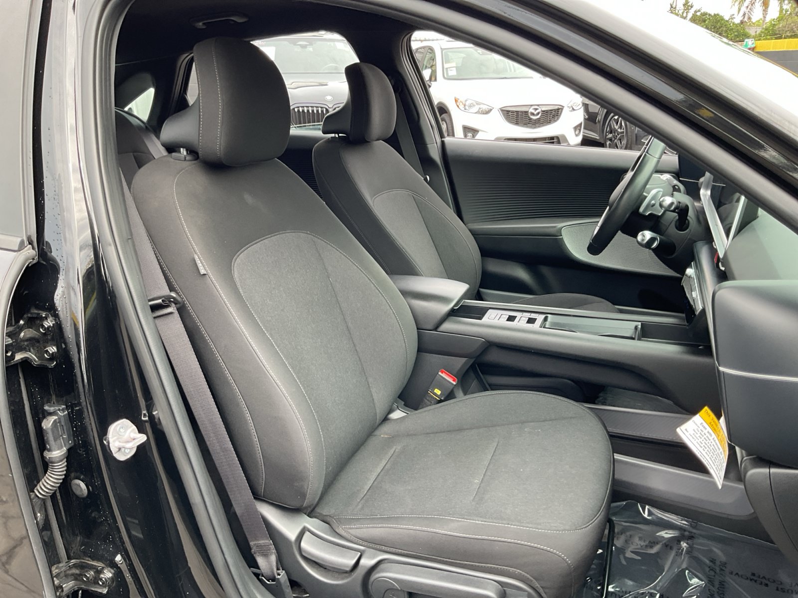 Used 2024 Hyundai Ioniq 6 SE RWD image 21