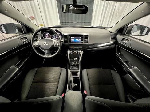 Used 2017 Mitsubishi Lancer ES image 18