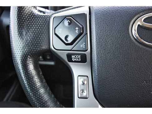 Used 2023 Toyota 4Runner SR5 Premium w/ Moonroof Package RWD image 15