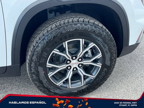 New 2026 GMC Acadia AT4 w/ Luxury Package AWD/4WD image 22