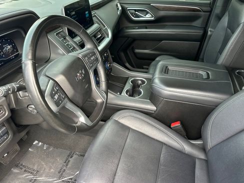 Used 2023 Chevrolet Tahoe Z71 w/ Z71 Off-Road Package AWD/4WD image 10