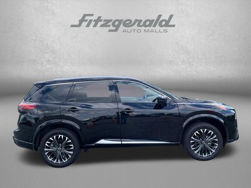 Used 2026 Nissan Rogue Platinum w/ Platinum Premium Package AWD/4WD image 3