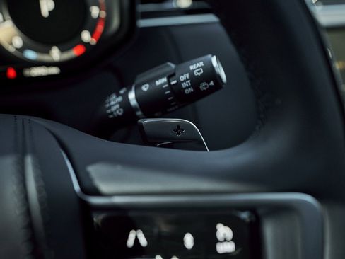 Used 2025 Land Rover Range Rover Long Wheelbase Autobiography image 62