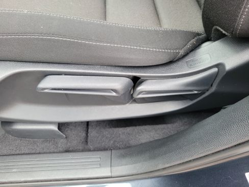 Certified 2023 Honda CR-V LX image 26