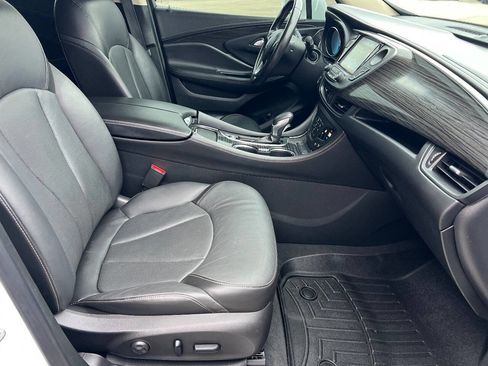 Used 2017 Buick Envision Essence image 19