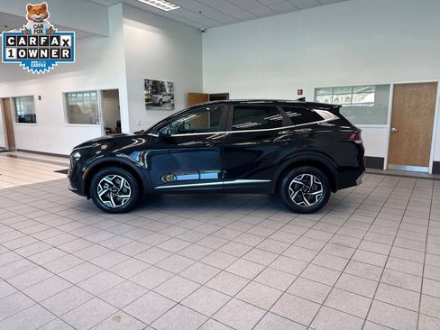 Used 2023 Kia Sportage LX AWD/4WD image 4
