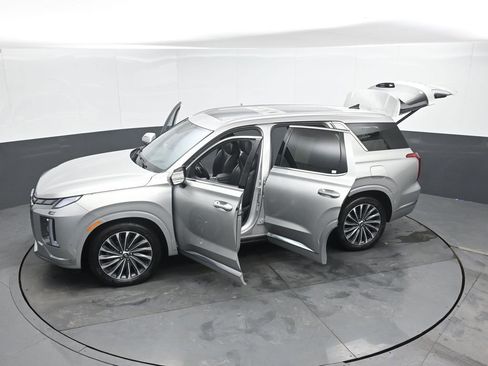 Used 2024 Hyundai Palisade Calligraphy image 56